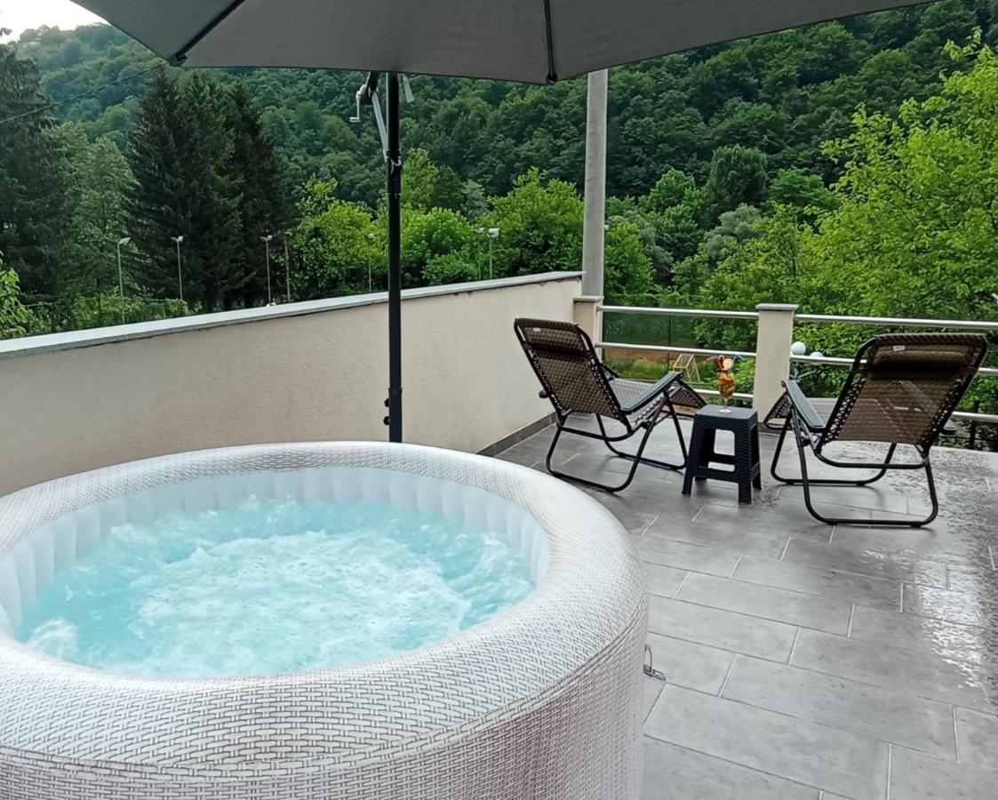 Apartmani Unski Biser Cazin Dış mekan fotoğraf